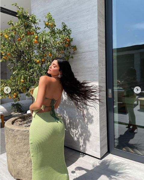 Fani Kylie Jenner spekulują, że celebrytka jest w drugiej ciąży