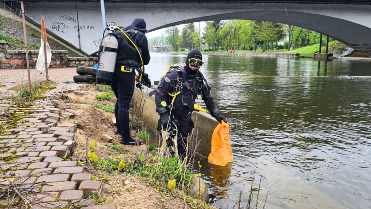 odkrycie, rzeka, unikat Odkrycie z dna rzeki. Unikat w skali kraju