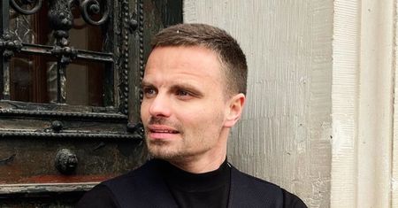Wykształcenie Marcina Hakiela. Zaskoczeni?