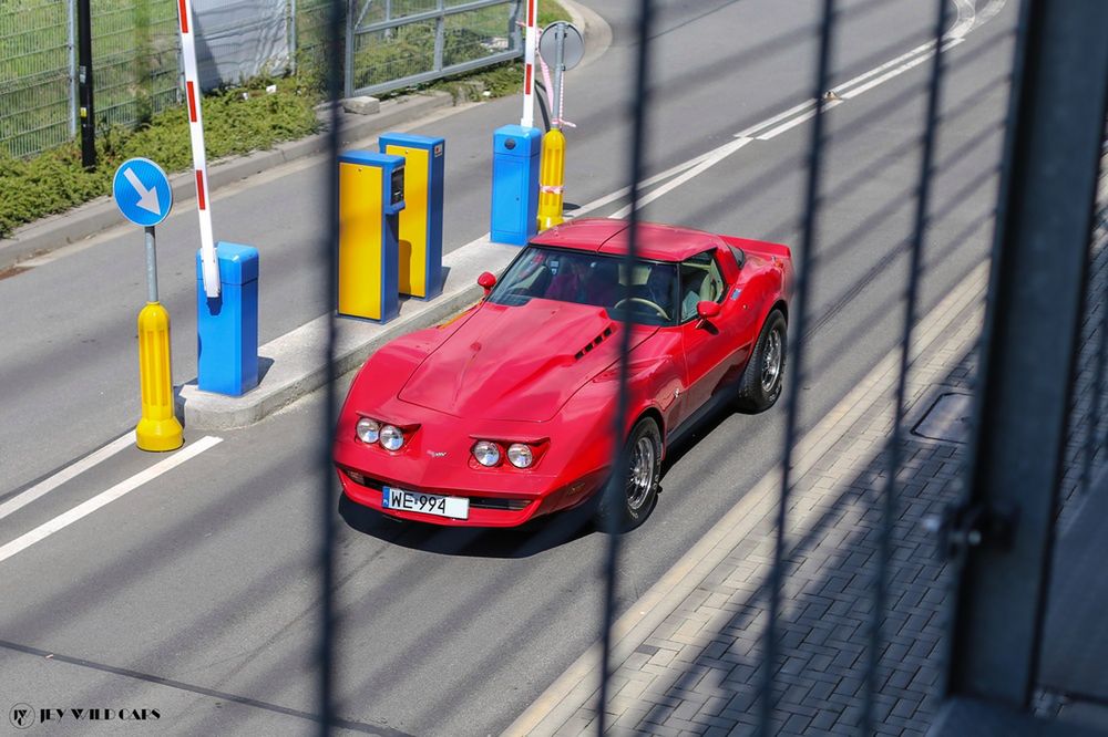 Jey Wild fotografuje supersamochody na ulicach Wrocławia, Londynu i Paryża 29