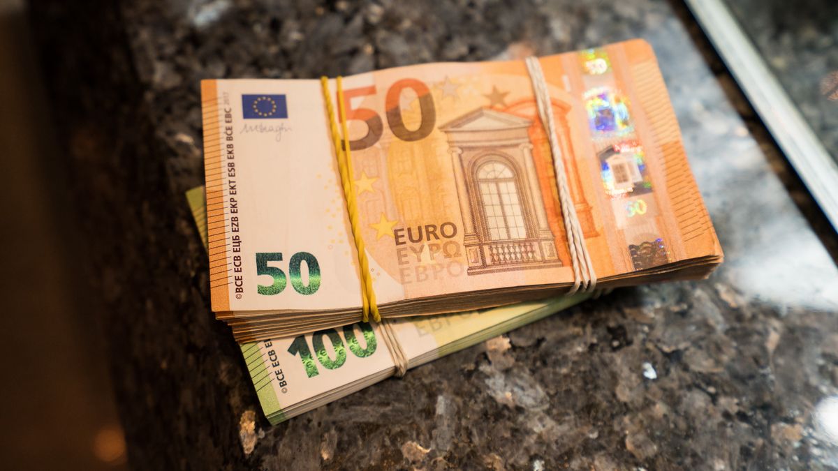 euro pieniądze waluta waluty gotówka