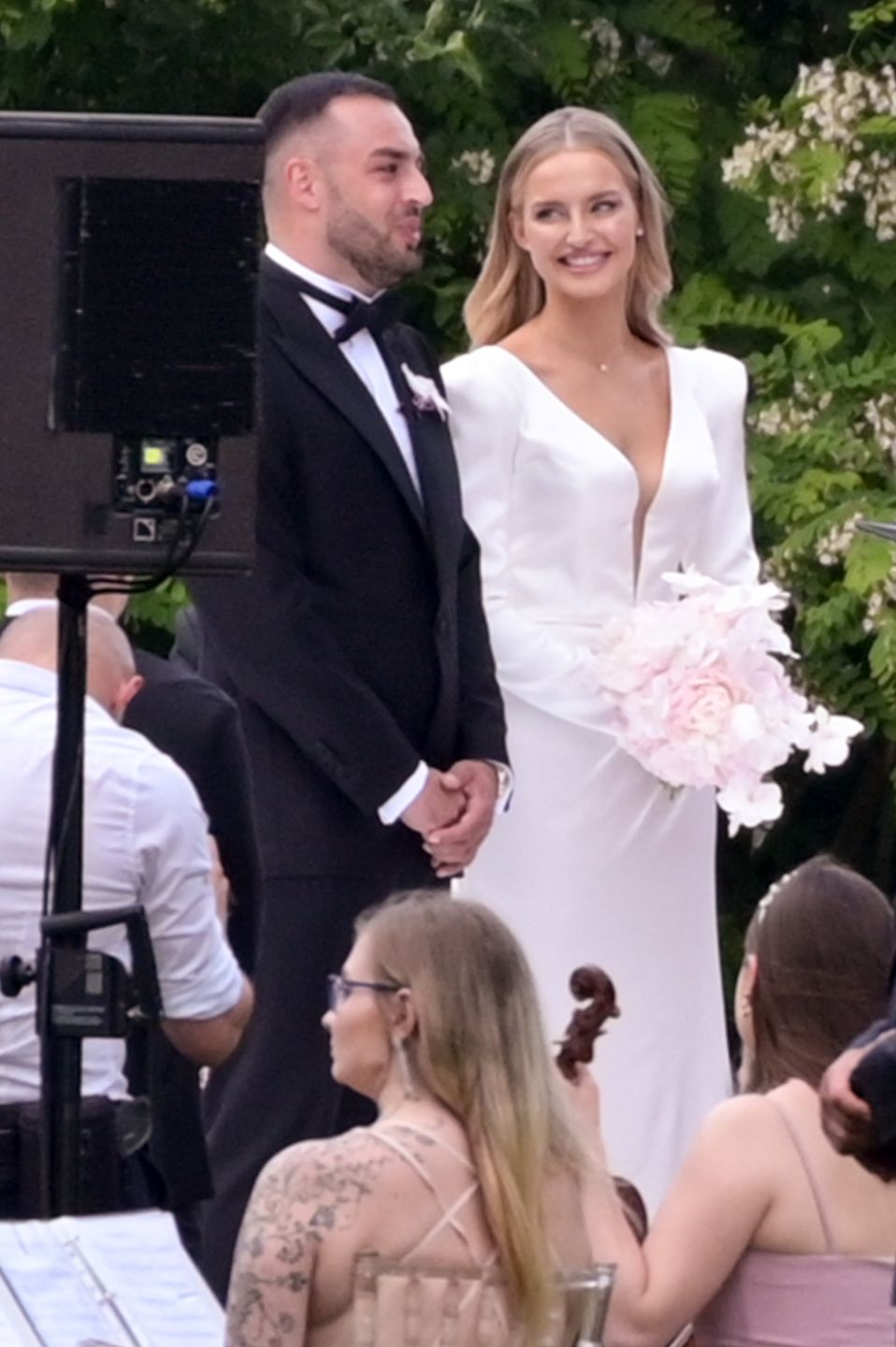 Karolina Pisarek, Roger Salla
