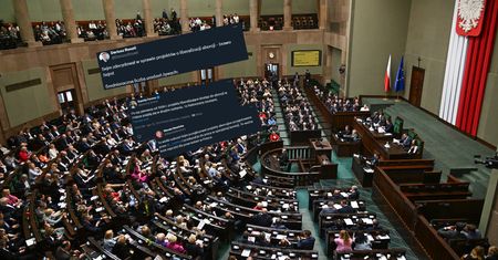 "Historyczny moment". Lawina komentarzy ws. aborcji
