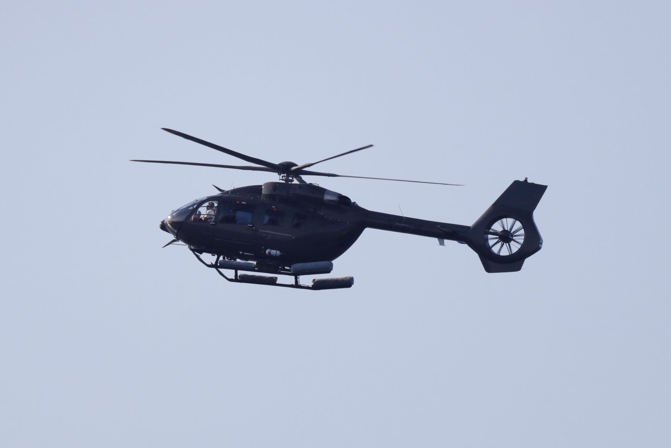 Leonardo DiCaprio z ukochaną jachcie Jeffa Bezosa