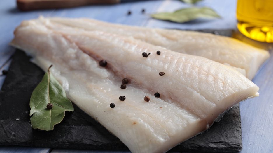 Halibut to niskokaloryczna i smaczna ryba