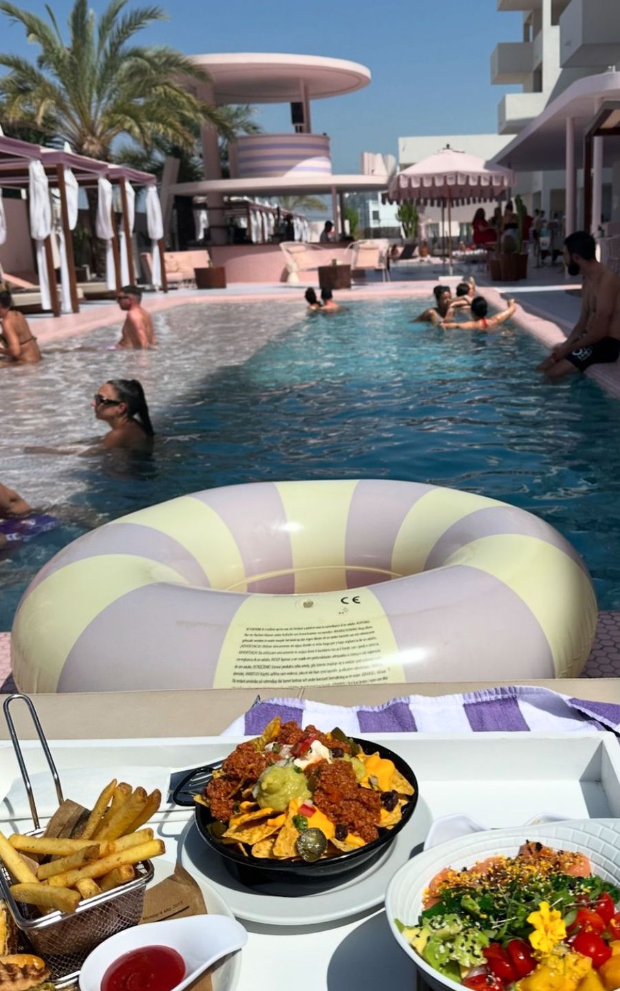 Lila Janowska wypoczywa na Ibizie