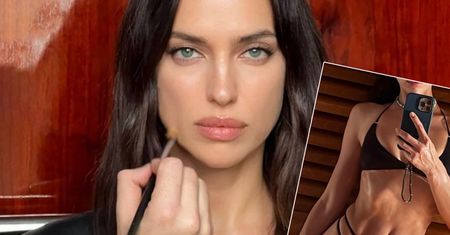 Irina Shayk w skąpym bikini. Tylko spójrzcie na ten brzuch