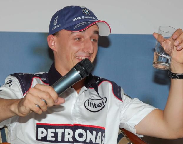 Kubica wygrywa rajd!