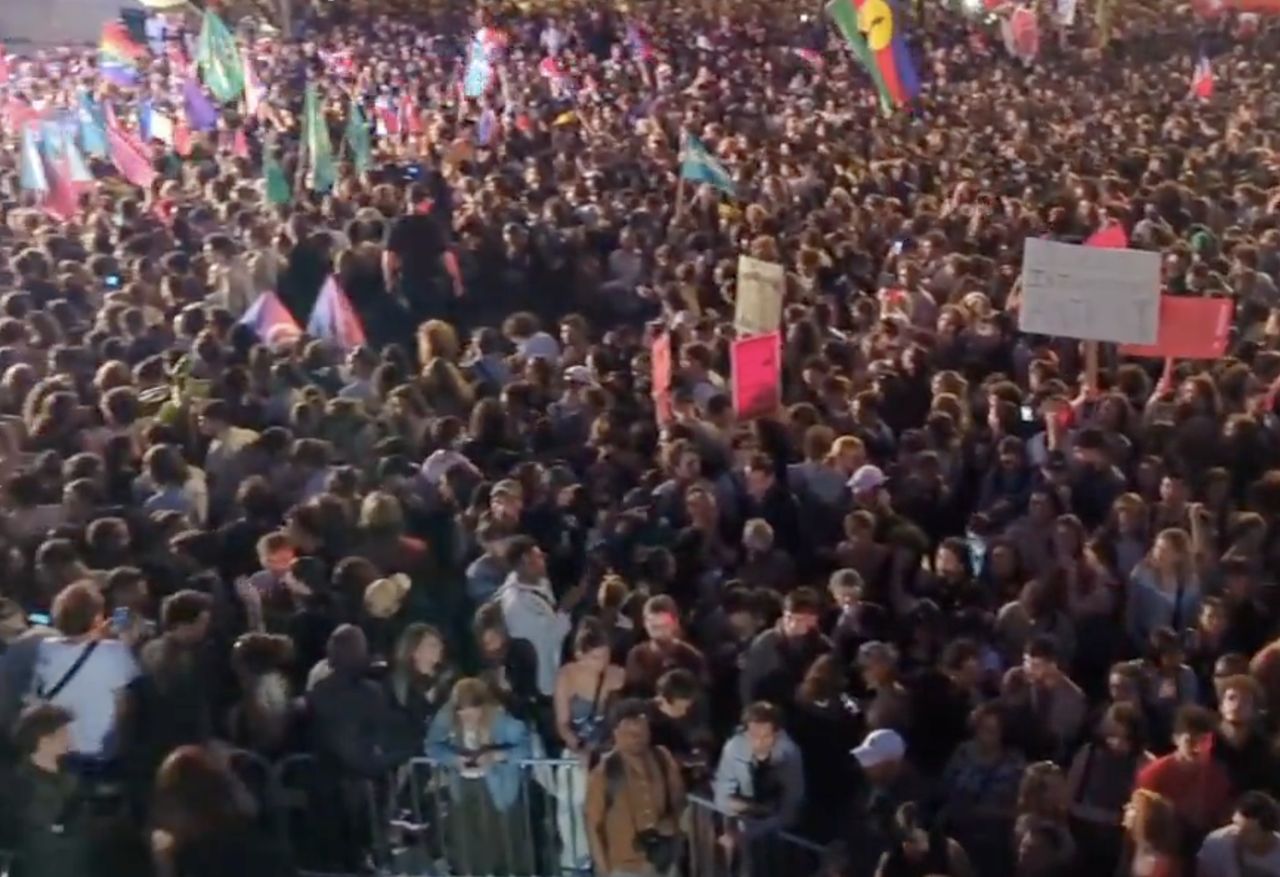 11 tysięcy osób na ulicach Francji. Co dalej po upadku rządu Bayrou?