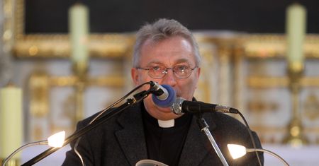 Ks. prof. Jerzy Szymik do uczestniczek Strajku Kobiet: Nawróćcie się!