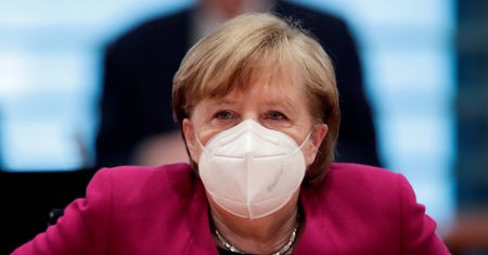 Koronawirus w Niemczech. Merkel: trzecia fala pandemii może okazać się najcięższa