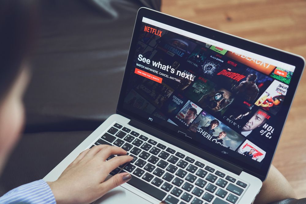 Netflix za darmo. Korzystaj z konta znajomego bez znajomości jego danych logowania