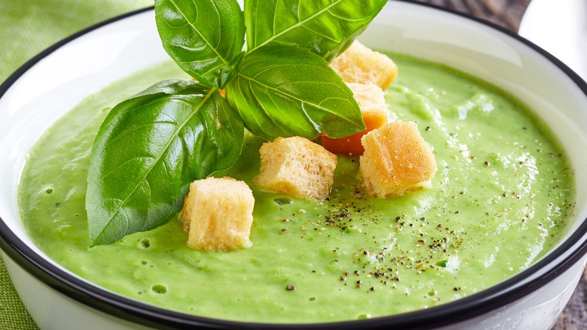 Zupa krem z zielonych warzyw to bogactwo zdrowia