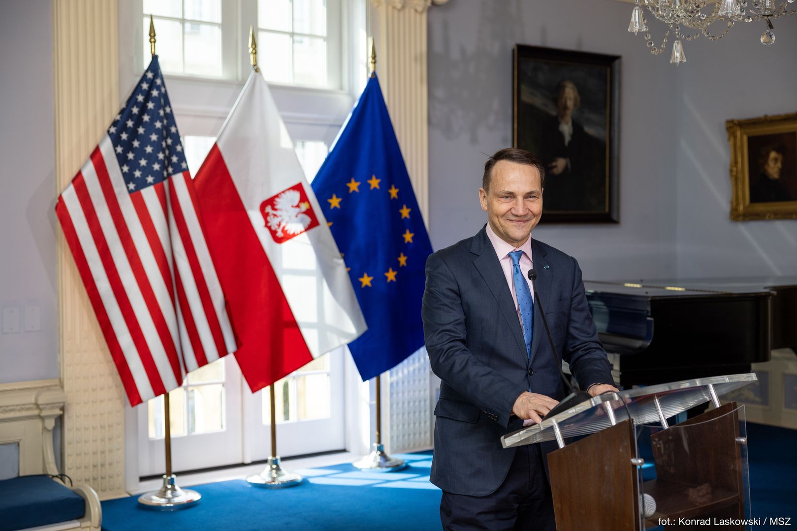 Radosław Sikorski zaskoczył. Chodzi o jego syna