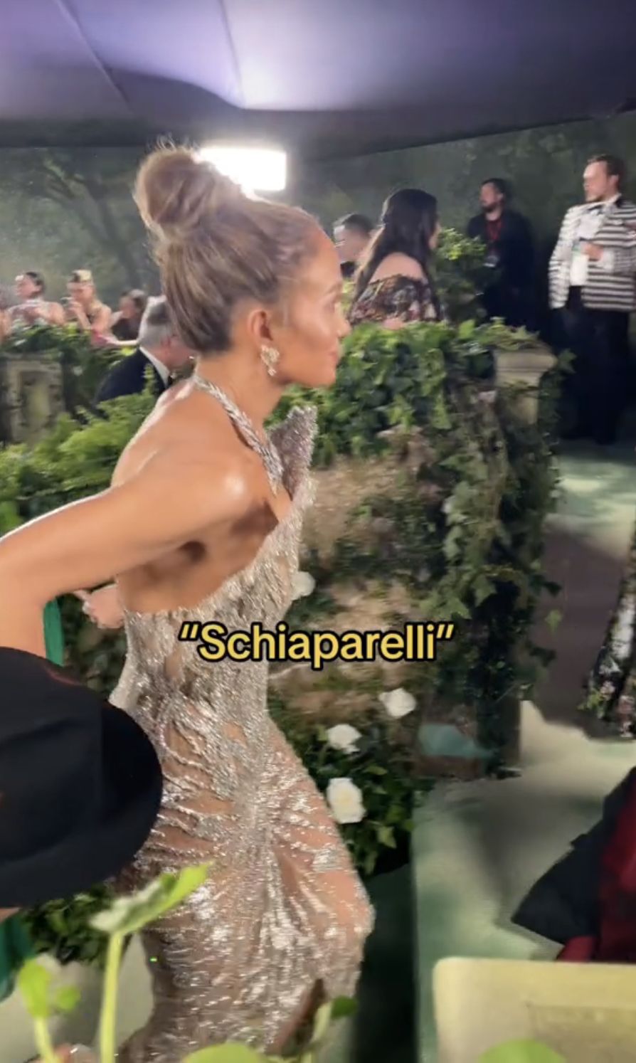 Internet users outraged by Jennifer Lopez's behaviour