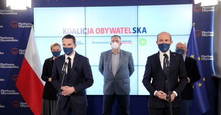 Podatek od reklam. KO zapowiada walkę
