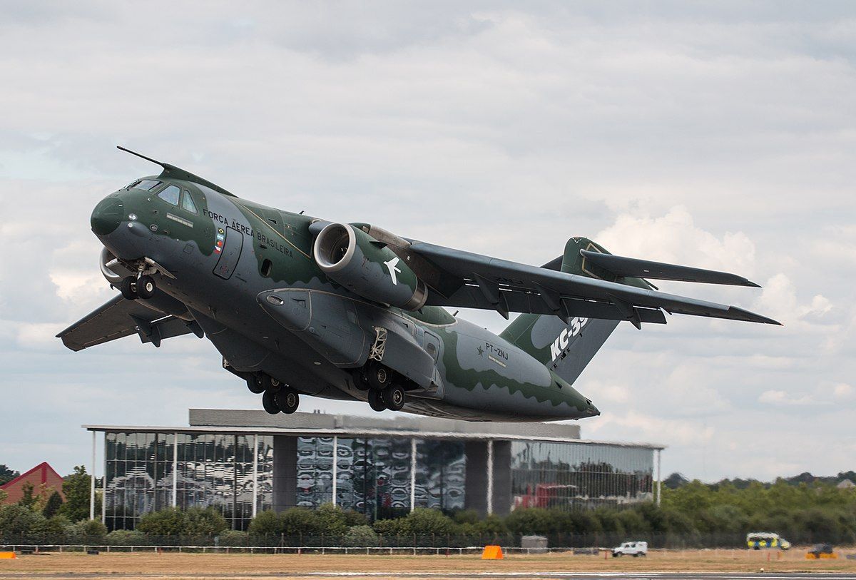 Embraer C-390 Millennium in the colors of Brazil