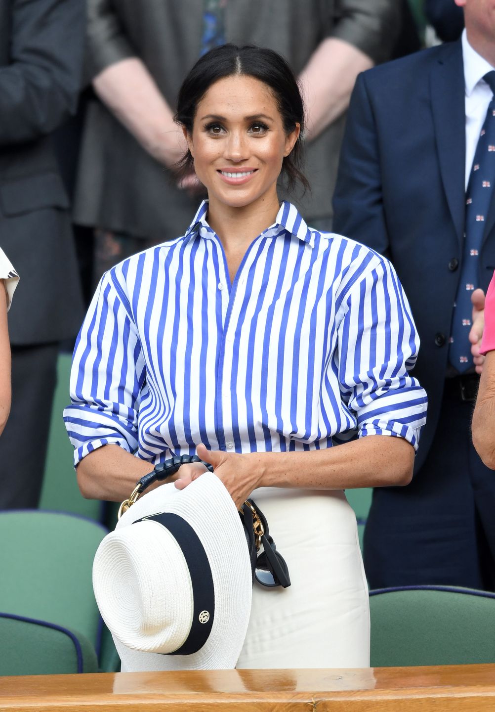 Meghan Markle spotkała się z rodzinami weteranów w koszuli Ralpha Laurena