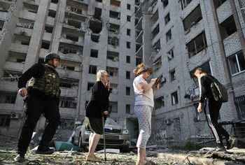 2 osoby nie żyją, 24 ranne. Rosyjskie ataki na Ukrainę