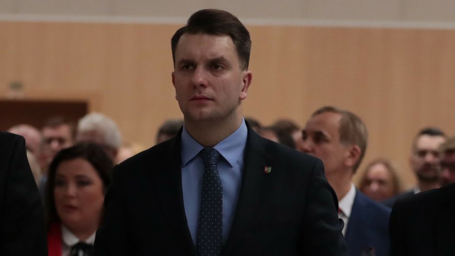 Czarne chmury ciążą nad Łukaszem Mejzą.