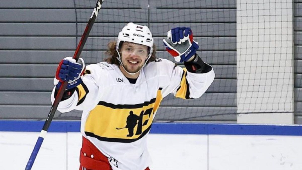 Panarin (screen, Instagram)