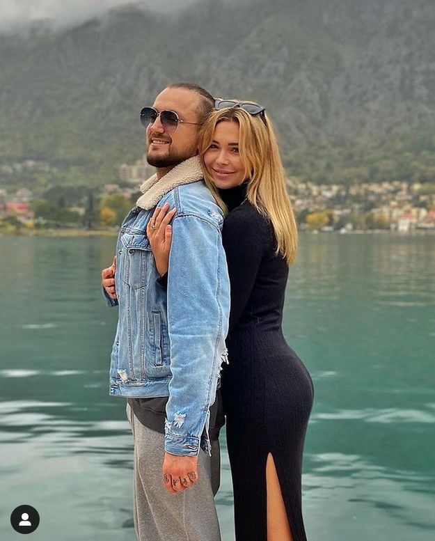 Sandra Kubicka i Baron