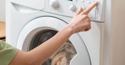 Wciśnij, zanim włączysz pranie. Rachunki spadną w oczach