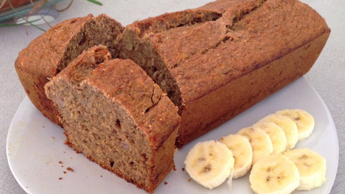Chlebek bananowy bez mąki jest świetnym pomysłem na śniadanie lub podwieczorek do kawy