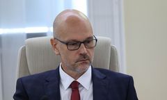 Tusk żegna "prawą rękę". Berek może zostać sędzią TK