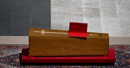 Grób Franciszka dostępny dla wiernych. Wiadomo od kiedy