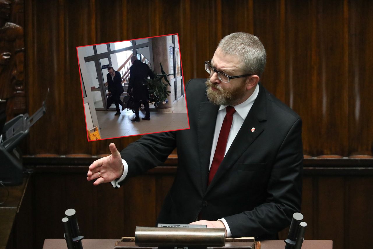 Nagrali, jak Braun wyrzuca choinkę z sądu. "Sprowokowały" go bombki