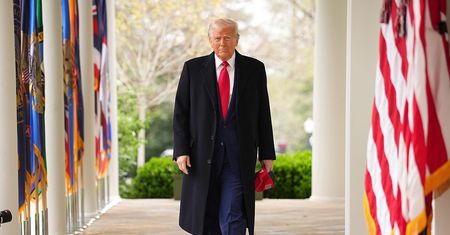 Wyliczyli, ile Amerykanie stracą na cłach Trumpa