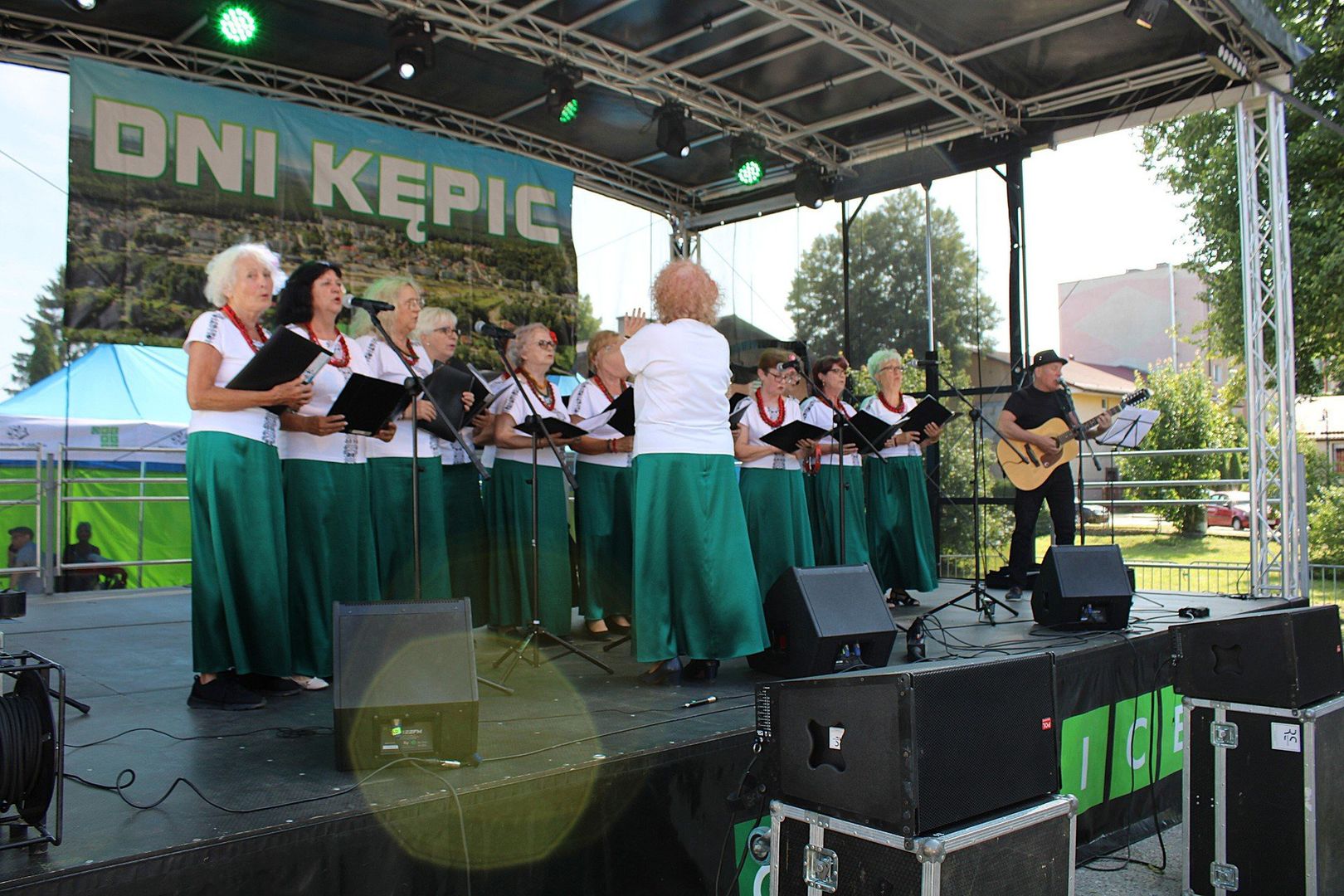 Otwarcie odnowionego dworca kolejowego w Kępicach.