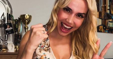 Marianna Schreiber chce nowy biust ZA DARMO. "Bezkosztowo"