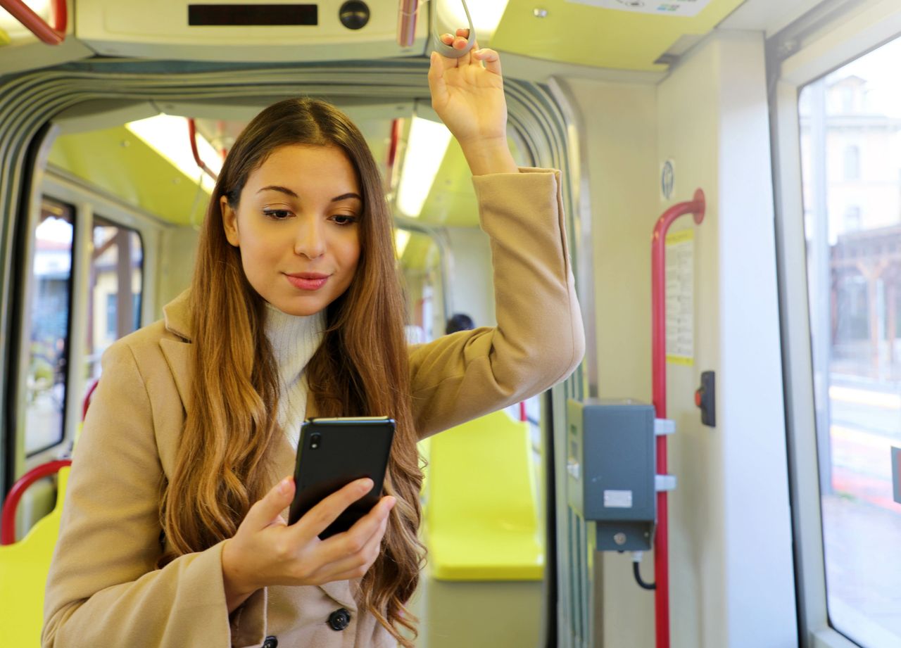 WhatsApp przestał działać na starszych telefonach. Oto lista