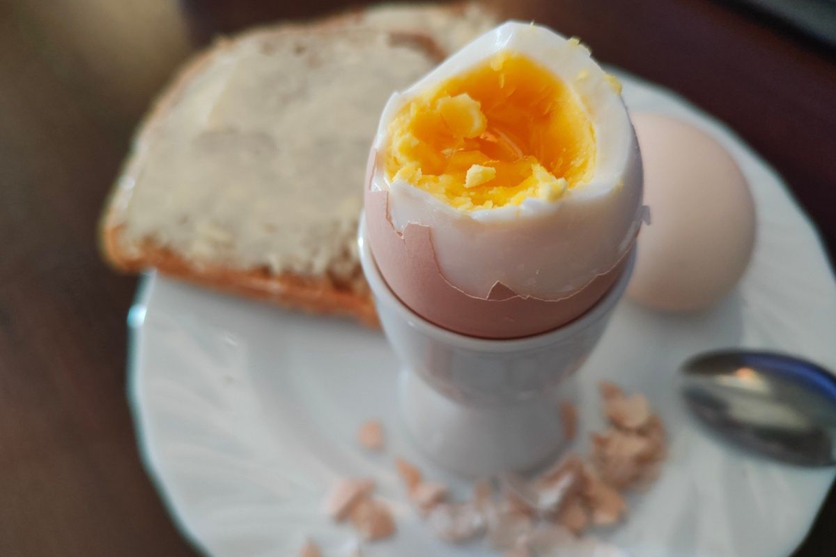 Czy jajka faktycznie są zdrowe? Właśnie tak naprawdę wpływają na nasz organizm