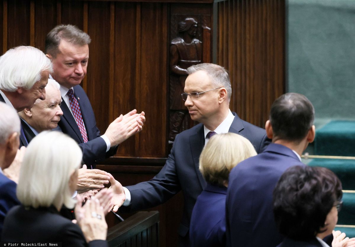 Andrzej Duda wita się z Jarosławem Kaczyńskim 