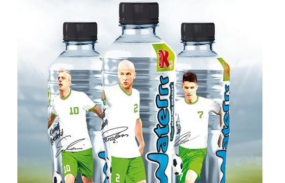 Michał Pazdan, Kamil Grosicki i Bartosz Kapustka na butelkach wody Kubuś Waterrr Sport i w akcji „Rusz się z Kubusiem”