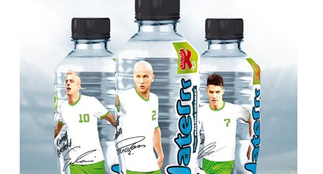 Michał Pazdan, Kamil Grosicki i Bartosz Kapustka na butelkach wody Kubuś Waterrr Sport i w akcji „Rusz się z Kubusiem”