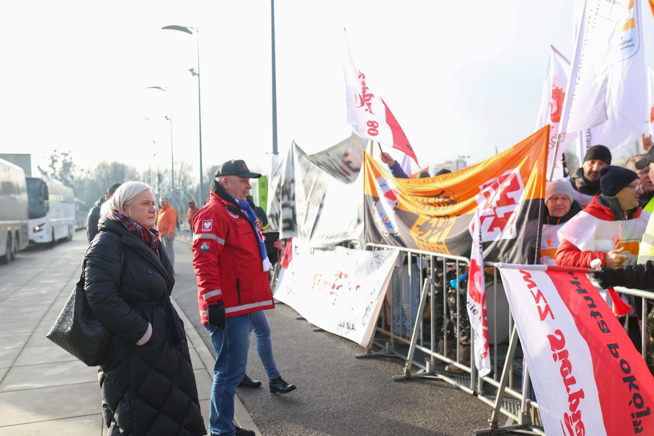 Krzyki przed inauguracją Trzaskowskiego w Gliwicach