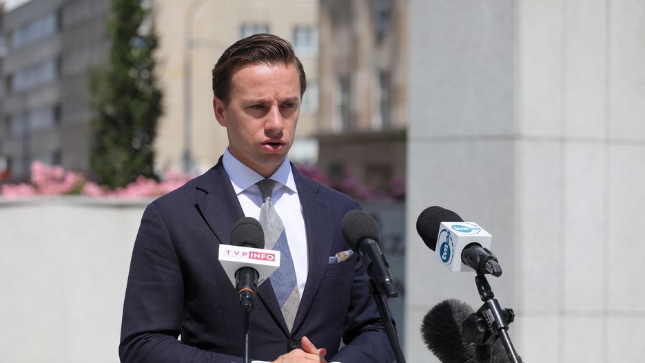 Szczyt UE w Brukseli. Krzysztof Bosak: mam ambiwalentne podejście do negocjacji