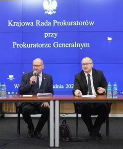 Bunt w prokuraturze. "Był tylko przekaźnikiem dokumentów"