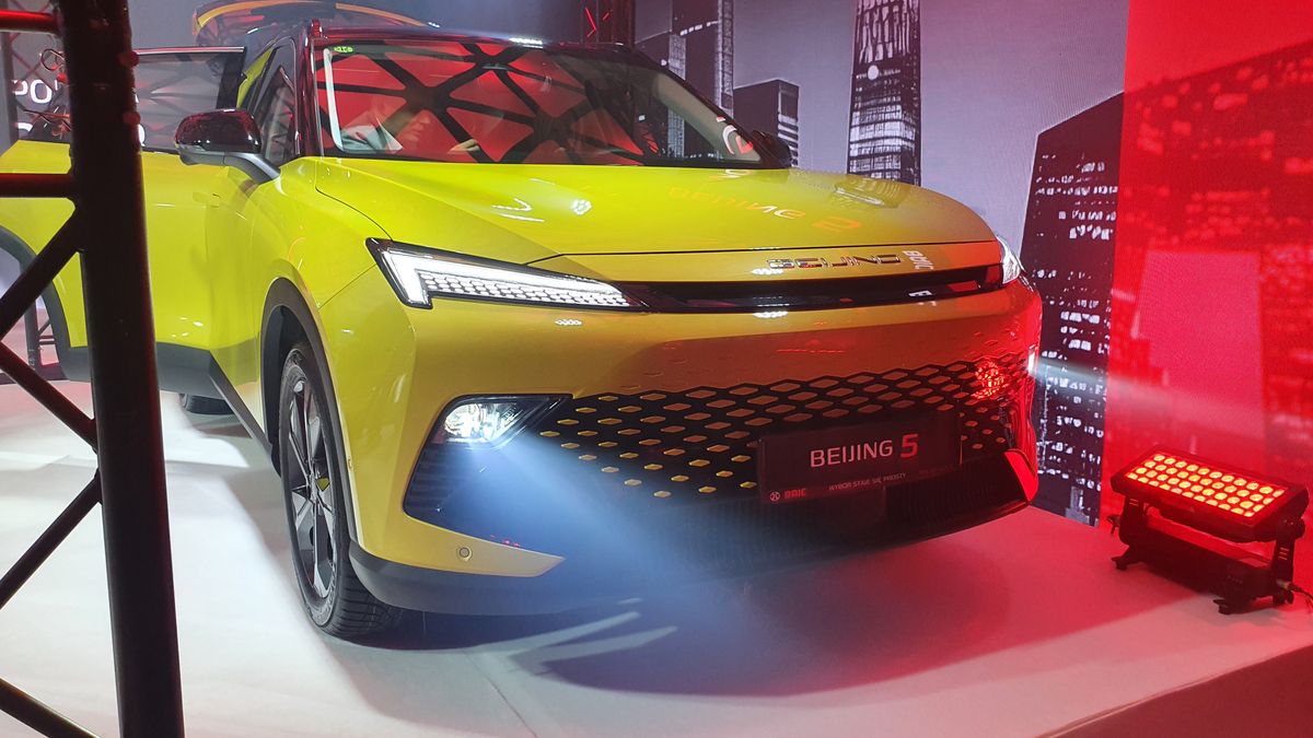 BAIC Beijing 5