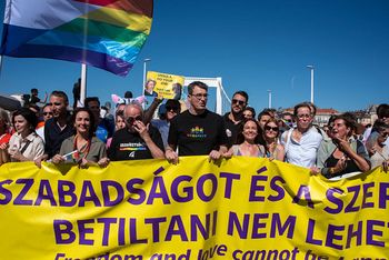 Zorganizował paradę równości. Burmistrz Budapesztu usłyszał zarzuty