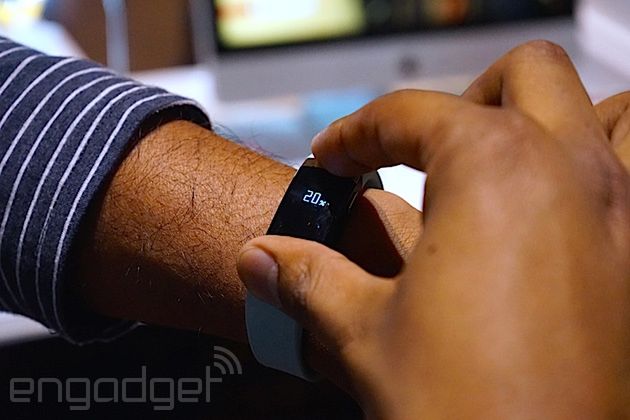 Inteligentniejsze opaski w 2015 roku? 2