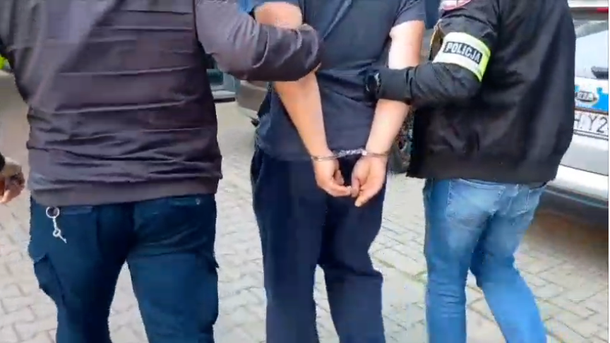 Płoccy policjanci odzyskali skradzione BMW. Sprawca zatrzymany w Łodzi po pościgu