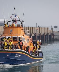 Imigranci prześlizgują się przez patrole. Coraz częściej docierają na Wyspy