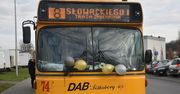 Wesoły autobus po raz kolejny na ulicach Oświęcimia. 30-lecie pojazdu DAB, o numerze taborowym „67”. Szukajcie go na ulicach 7 czerwca 2025