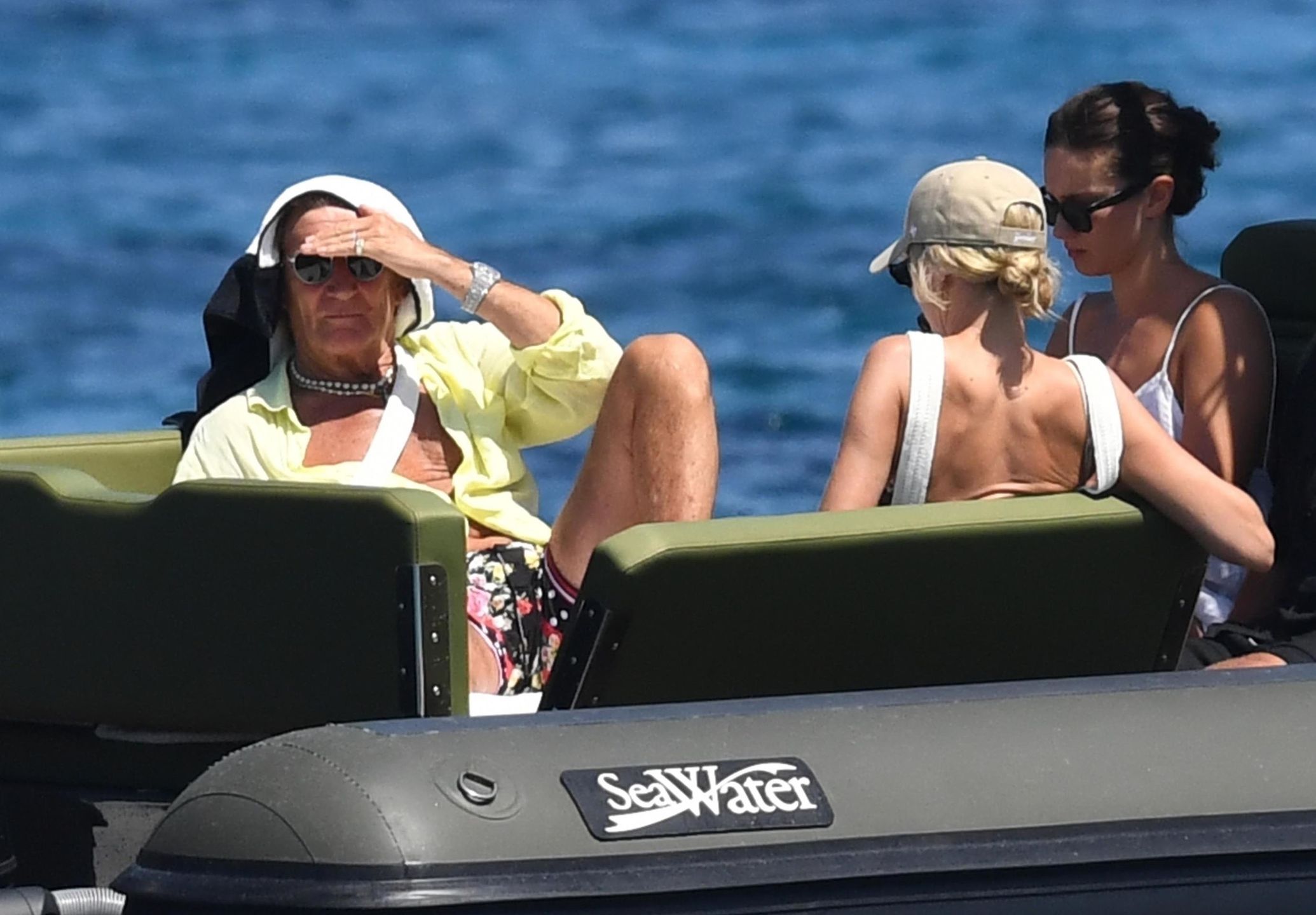 Rod Stewart z żoną na luksusowych wakacjach