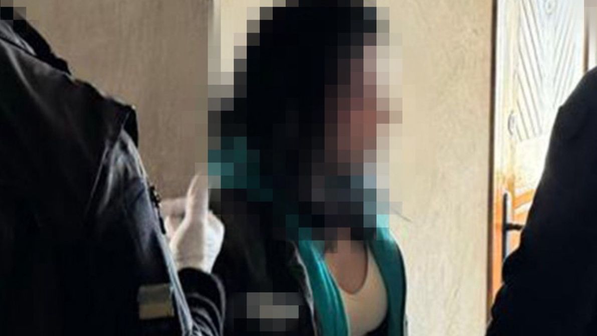 Kobieta i mężczyzna podpalili wozy wojskowe w służbie Rosji